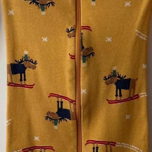 Hanna Andersson Mustard Moose Winter Print Cotton Kids Onesie Unisex 6-9 - Picture 5 of 5